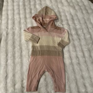 Archer’s Bow 6-9 Months 100% Cashmere  Baby Romper Outfit Pink Girls One Piece